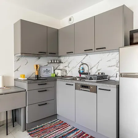 Modern - Ac - 2p - Appartement